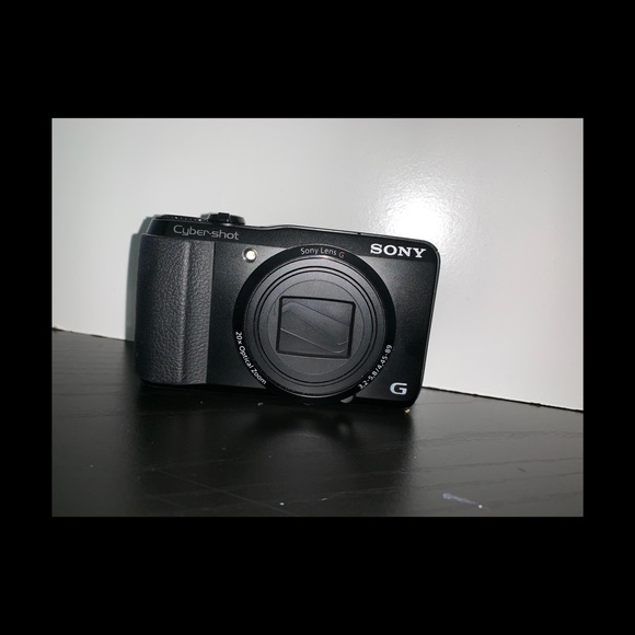 Camera - Picture 2 of 4